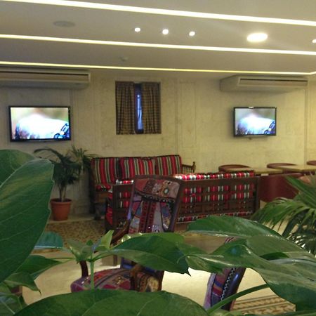Assaha Ghobeiry Hotel Bejrút Kültér fotó