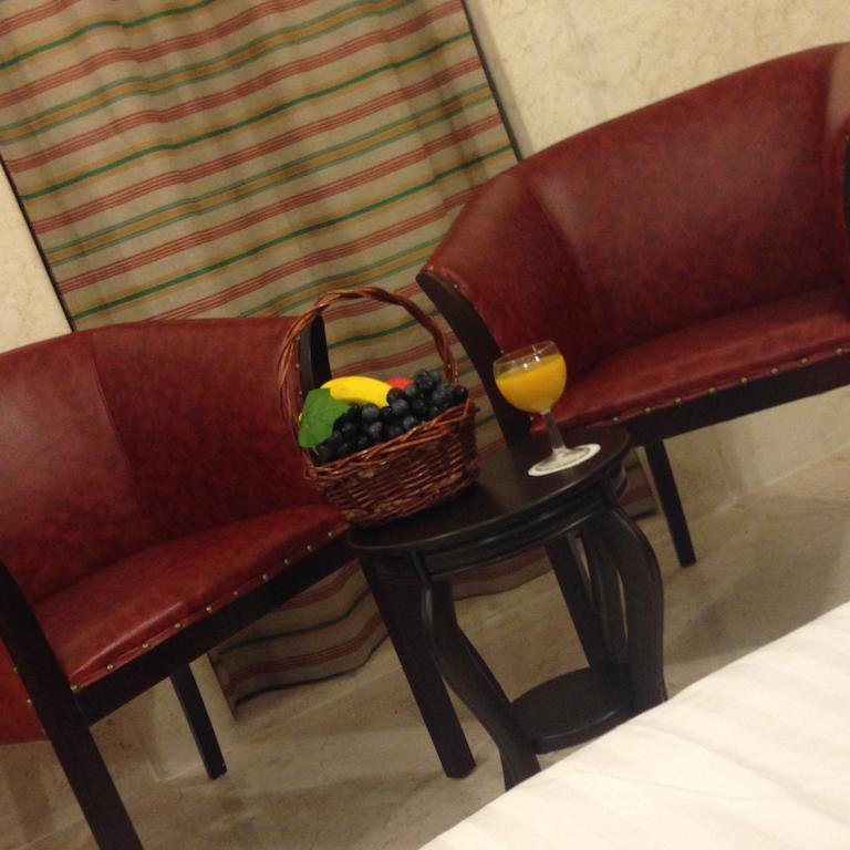 Assaha Ghobeiry Hotel Bejrút Szoba fotó