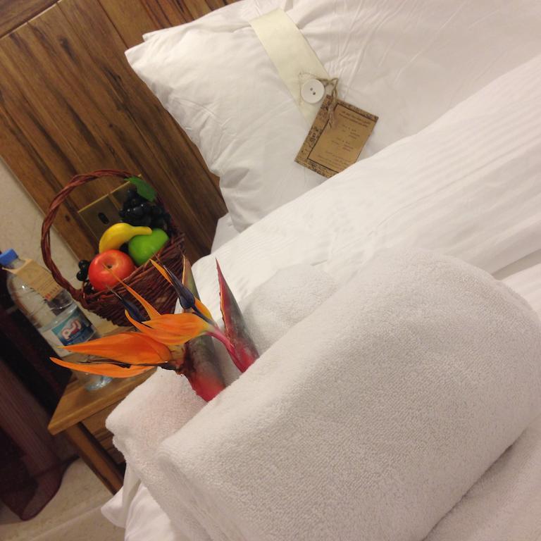 Assaha Ghobeiry Hotel Bejrút Szoba fotó