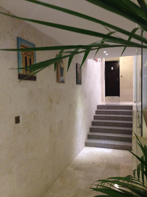 Assaha Ghobeiry Hotel Bejrút Kültér fotó